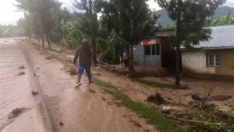 Floods amid heavy rainfall kill more than 100 in Rwanda